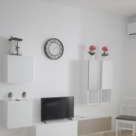 Ohana Apartments Durrës Buitenkant foto